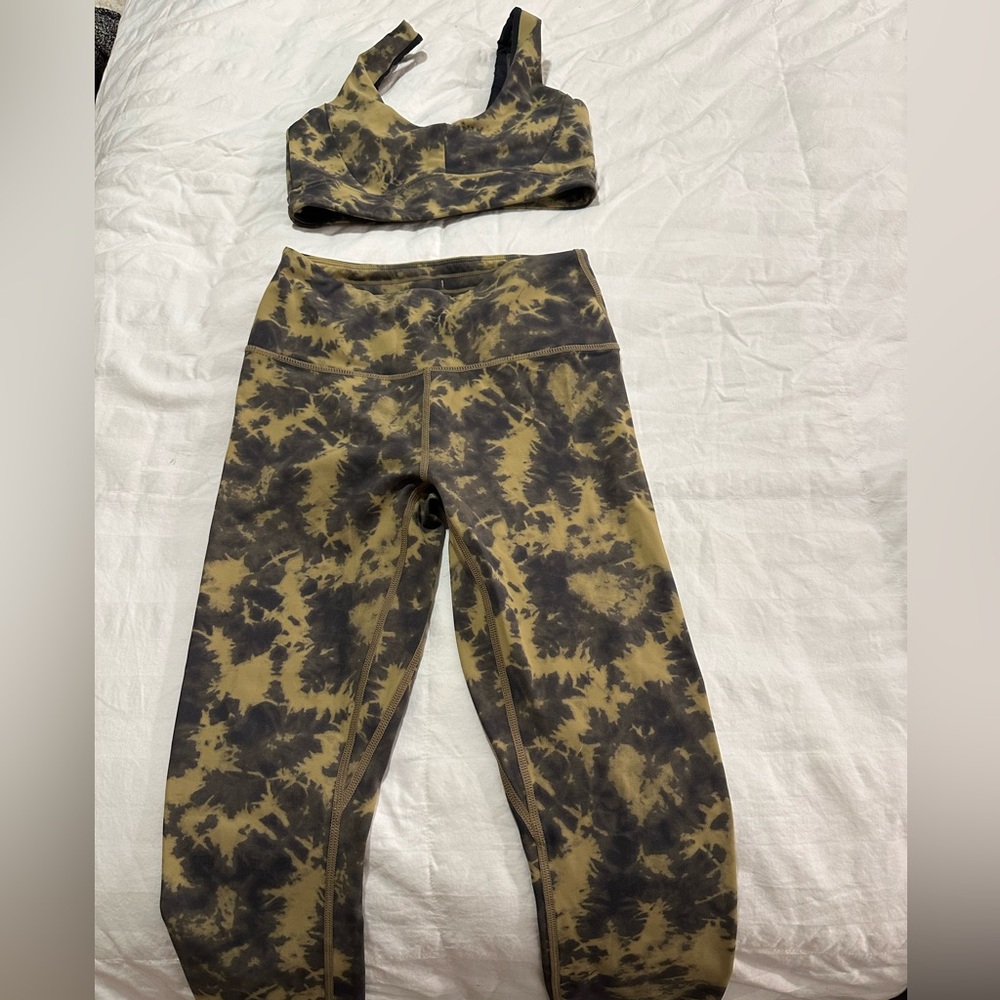 Varley Black and Tan Tie-Dye Matching Set